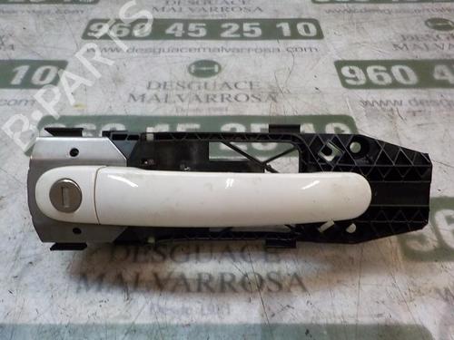 Used Front left exterior door handle SKODA FABIA II (542) 1.2 12V (60 hp) 3857734