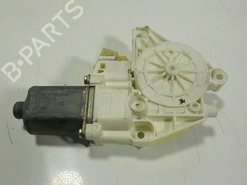 Rudehejsemotor forskærm højre MERCEDES-BENZ R-CLASS (W251, V251) R 320 CDI 4-matic (251.022, 251.122) | BP13309625E20 