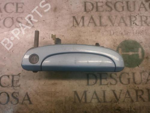 Used Front right exterior door handle HYUNDAI GETZ (TB) 1.4 i (97 hp) 3801297