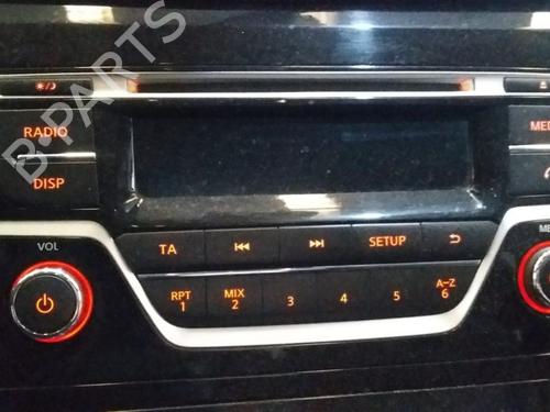 Radio NISSAN X-TRAIL III (T32_, T32R, T32RR) 2.0 dCi (T32) | BP7645414E6