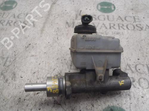 Used Brake master cylinder Brake master cylinder OPEL MOVANO A Van (X70) 2.5 CDTI (FD) (101 hp) 4015737 4015737