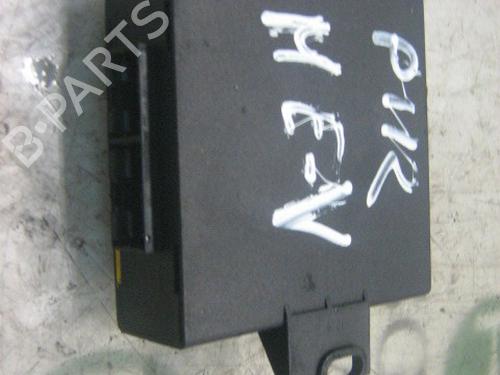 electronic-module-nissan-trade-van-75-1996-1997-1998-1999-2000-3780520 main image