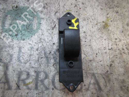 Used Left rear window switch MITSUBISHI GRANDIS (NA_W) 2.0 DI-D (NA8W) (136 hp) 4009380