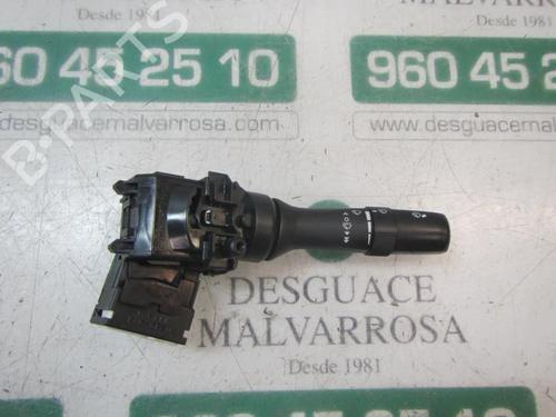 Used Steering column stalk Steering column stalk LEXUS IS II (_E2_) 220d (ALE20) (177 hp) 3880227 3880227