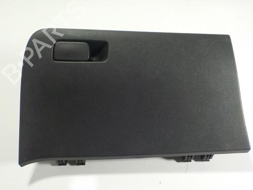 Porta-luvas Porta-luvas HYUNDAI i20 II (GB, IB) 1.2 (84 hp) 15369056 15369056