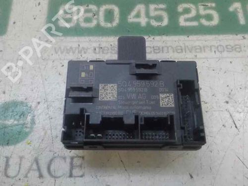 Elektronisk modul SEAT LEON ST (5F8) 1.6 TDI (110 hp) 4974596