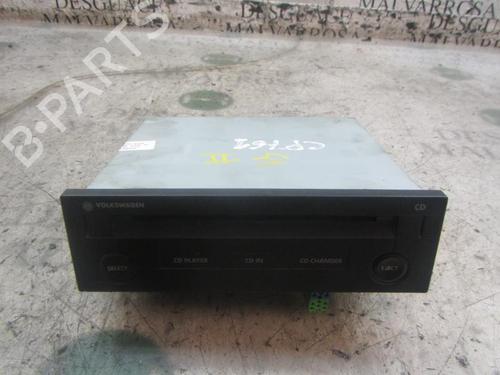 Used Radio Radio VW GOLF IV (1J1) 1.6 16V (105 hp) 3823031 3823031