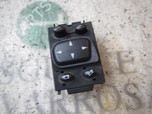 Used Mirror switch Mirror switch MERCEDES-BENZ S-CLASS (W220, V220) S 500 (220.075, 220.175, 220.875) (299 hp) 3825461 3825461