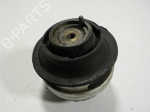 Used Engine mount Engine mount MERCEDES-BENZ CLS (C219) CLS 320 CDI (219.322) (224 hp) 13208652 13208652