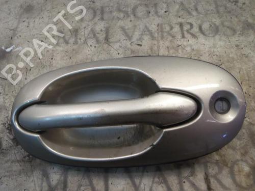 Used Front left exterior door handle KIA CARNIVAL II (GQ) 2.9 CRDi (144 hp) 3813267
