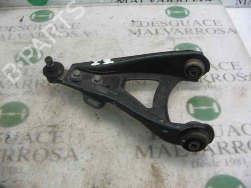 Used Left front suspension arm RENAULT MEGANE I (BA0/1_) [1995-2004]  3735717