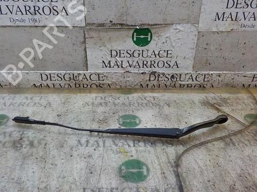 Used Front windshield wiper arm NISSAN QASHQAI I (J10, NJ10) 1.5 dCi (106 hp) 3997990