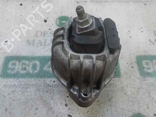 Used Engine mount Engine mount BMW 3 Convertible (E93) 320 d (177 hp) 9082229 9082229