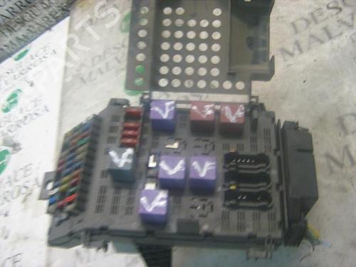 Used Fuse box Fuse box RENAULT LAGUNA I (B56_, 556_) 1.9 dCi (B56W) (107 hp) 3793989 3793989