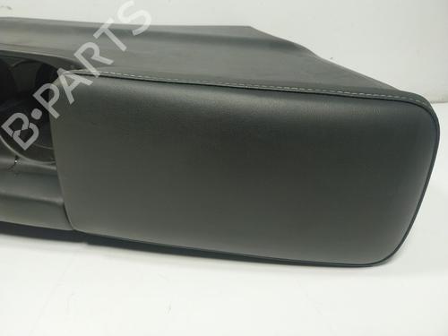 Armrest / Center console LEXUS CT (ZWA10_)  | BP17872356I20 