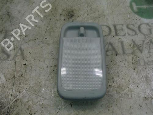 Luz interior Luz interior TOYOTA YARIS (_P1_) 1.3 (NCP10, SCP12_) (86 hp) 7413777 7413777