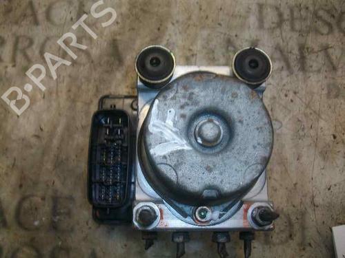 ABS Bremseaggregat TOYOTA YARIS (_P1_) 1.3 (NCP10, SCP12_) (86 hp) 3757944