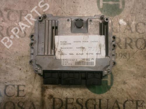 Used Engine control unit (ECU) PEUGEOT 308 I (4A_, 4C_) 1.6 HDi (109 hp) 3801404