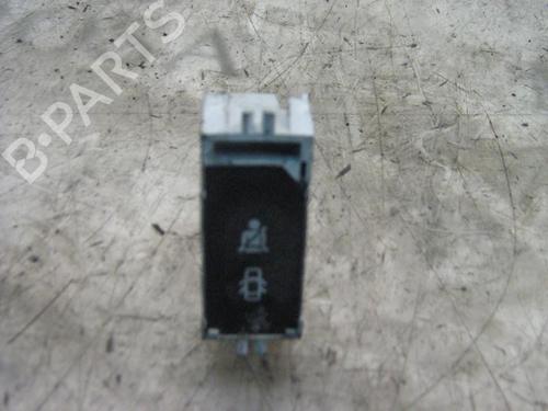 Used Electronic module Electronic module RENAULT MEGANE I (BA0/1_) 1.6 e (BA0F, BA0S) (90 hp) 3764387 3764387