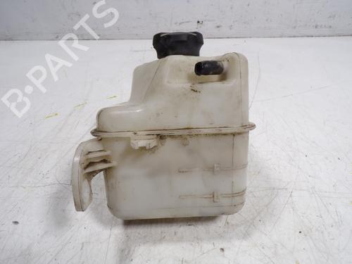 Used Expansion tank KIA SPORTAGE III (SL) 1.7 CRDi (116 hp) 8802288