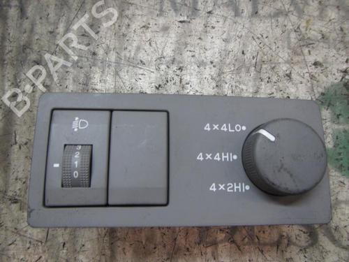 Used Electronic module KIA SORENTO I (JC) 2.5 CRDi 4WD (140 hp) 3837045