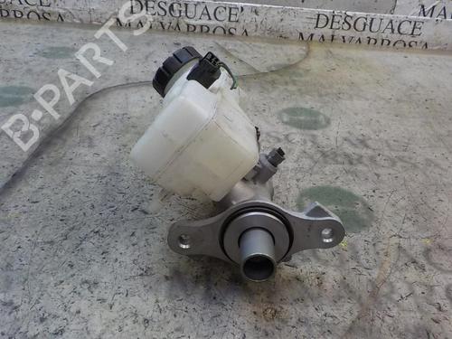 Used Brake master cylinder Brake master cylinder RENAULT CLIO IV (BH_) 1.5 dCi 75 (75 hp) 3850083 3850083