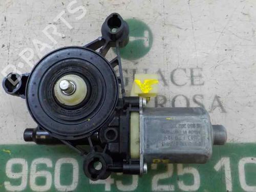 Used Right front window motor Right front window motor VW GOLF VII (5G1, BQ1, BE1, BE2) 1.6 TDI (110 hp) 5406078 5406078