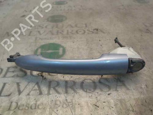 Used Front left exterior door handle RENAULT LAGUNA II (BG0/1_) [2001-2007]  3804805