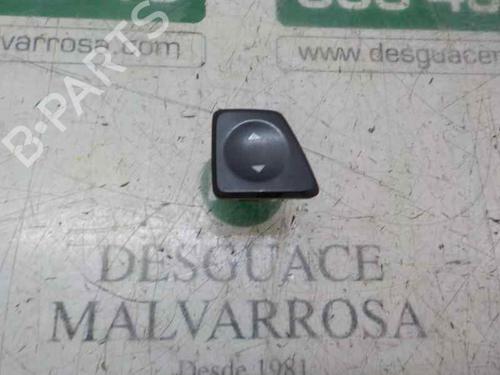 Used Right front window switch Right front window switch FIAT 500 (312_) [2007-2026] 4385440 4385440