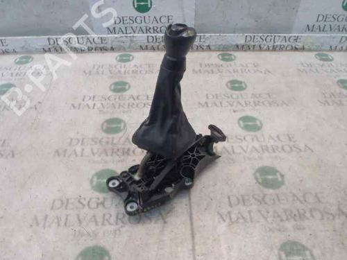 Selector da caixa manual MAZDA 2 (DY) 1.4 CD (68 hp) 7409943