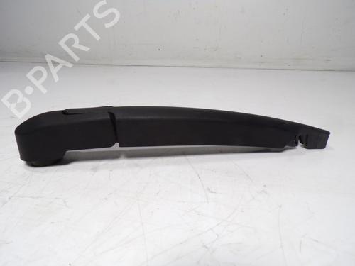 Used Rear windshield wiper arm Rear windshield wiper arm FIAT TIPO Hatchback (356_, 357_) 1.3 D (356HXH1A) (95 hp) 17075764 17075764