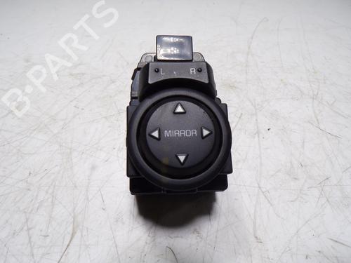 Used Mirror switch Mirror switch KIA RIO IV (YB, SC, FB) 1.2 CVVT (84 hp) 15121635 15121635