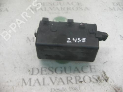 Used Fuse box Fuse box CHEVROLET AVEO / KALOS Saloon (T250, T255) 1.4 (83 hp) 3751905 3751905