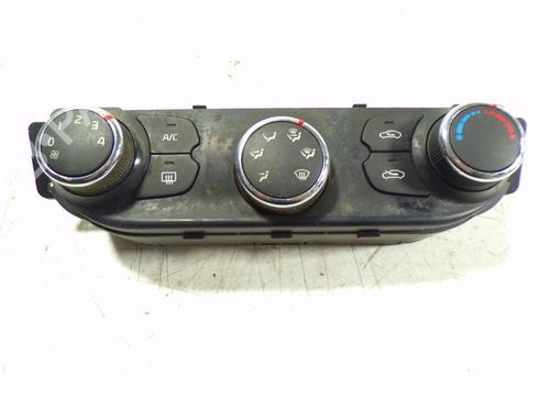 Used Climate control KIA CEE'D (JD) 1.4 CVVT (100 hp) 8423790