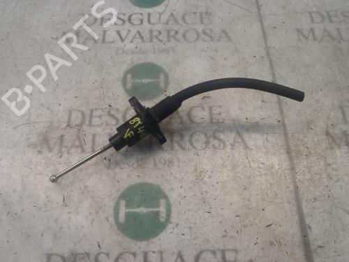 Used Clutch slave cylinder VW POLO (9N_, 9A_) 1.4 16V (75 hp) 14270727