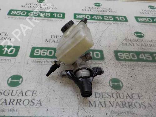 Used Brake master cylinder Brake master cylinder FORD FOCUS III 1.0 EcoBoost (125 hp) 4747388 4747388