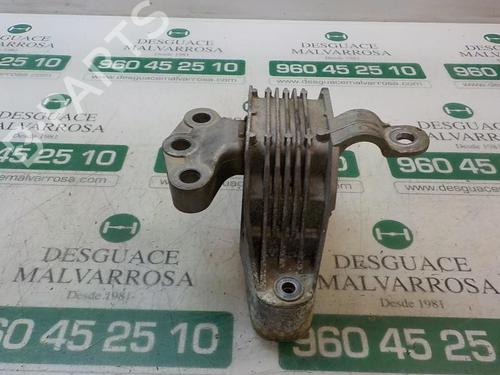 Used Engine mount Engine mount OPEL ZAFIRA TOURER C (P12) 1.4 (75) (140 hp) 9081580 9081580