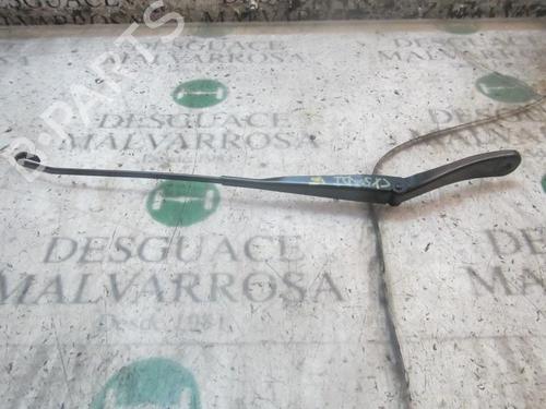 Used Front windshield wiper arm Front windshield wiper arm DACIA DUSTER (HS_) 1.5 dCi (HSAJ) (90 hp) 3843339 3843339