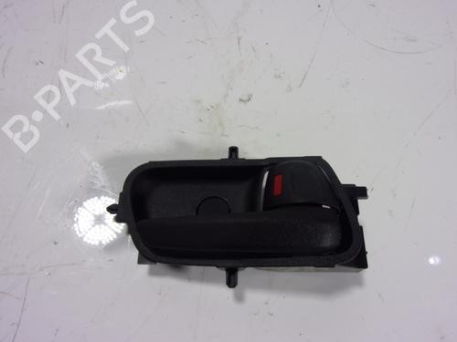 Used Front right interior door handle Front right interior door handle 11037343 11037343