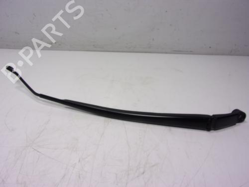 Used Front windshield wiper arm Front windshield wiper arm 16744297 16744297