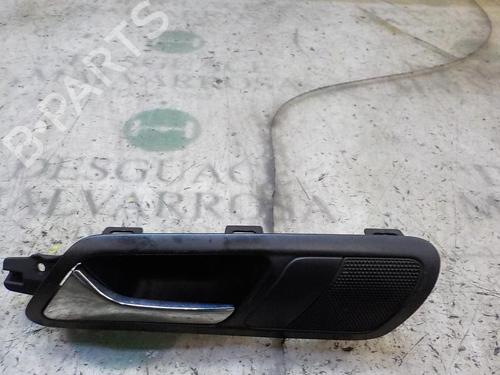Used Rear left interior door handle Rear left interior door handle VW PASSAT B6 (3C2) 2.0 TDI 16V (140 hp) 3851627 3851627