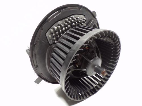 Used Heater blower motor Heater blower motor SEAT LEON ST (5F8) [2012-2020] 10812337 10812337