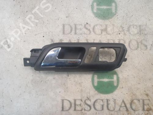 Venstre foran invendig håndtak VW POLO (9N_, 9A_) 1.4 TDI (70 hp) 3808261