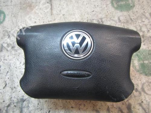 Driver airbag VW GOLF IV (1J1) 1.9 TDI (90 hp) 3834993