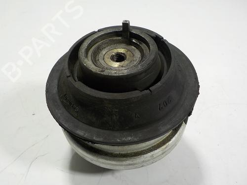 Used Engine mount Engine mount MERCEDES-BENZ CLS (C219) CLS 320 CDI (219.322) (224 hp) 13208653 13208653