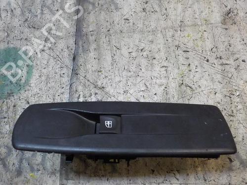 Used Right front window switch RENAULT MEGANE III Hatchback (BZ0/1_, B3_) [2008-2025]  3998757