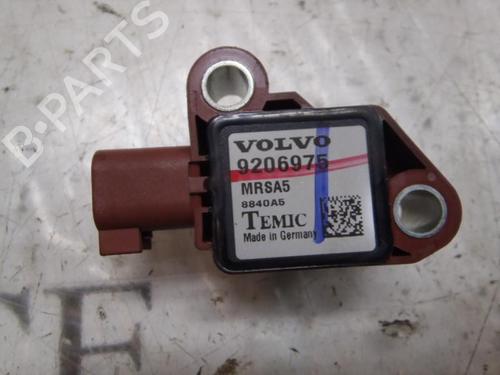 Used Electronic module Electronic module VOLVO V50 (545) 1.8 (125 hp) 4015869 4015869
