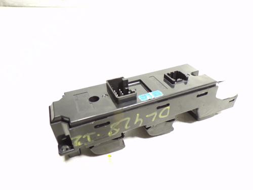 Left front window switch MAZDA CX-7 (ER) 2.2 MZR-CD AWD (ER10A) | BP15554699I27 - Image 3