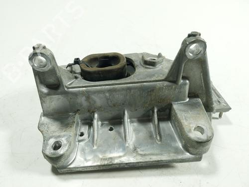Used Engine mount Engine mount NISSAN JUKE (F15) 1.2 DIG-T (115 hp) 19644500 19644500