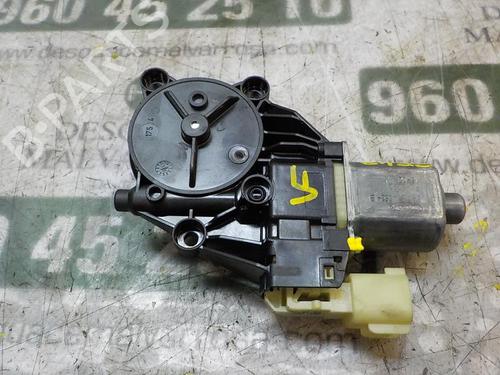 Right front window motor FORD FIESTA VI (CB1, CCN) 1.5 TDCi BP3860600E20